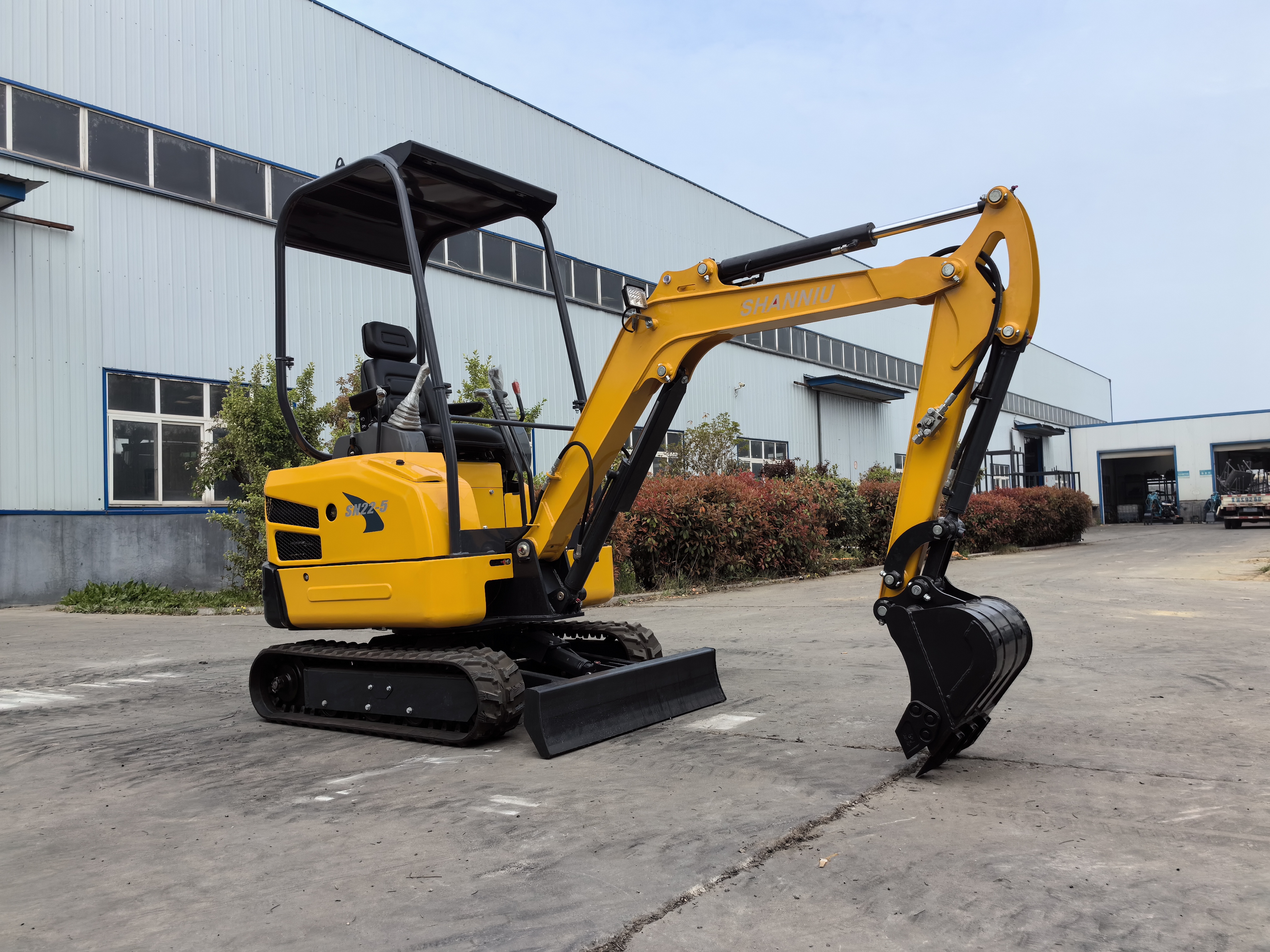 2T Tailless Small Excavator EP - Urban Farming Usa review and price
